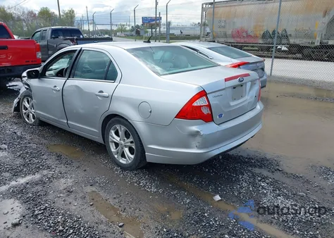 2012 Ford Fusion Se из США, поврежденный, VIN 3FAHP0HA8CR102569